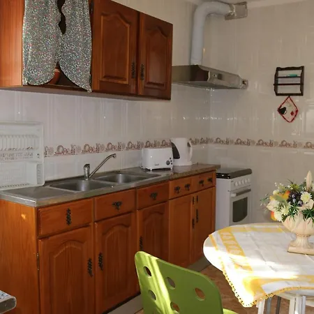 Vivenda Barroso Apartment *