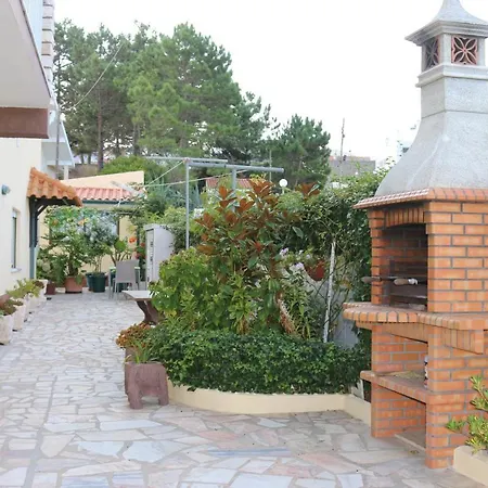 Vivenda Barroso Apartment *